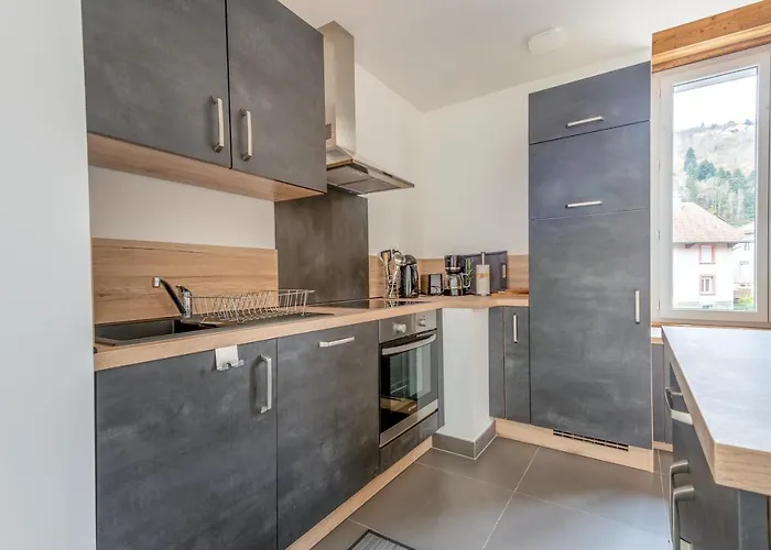 Ouréa - Duplex Avec Balcon